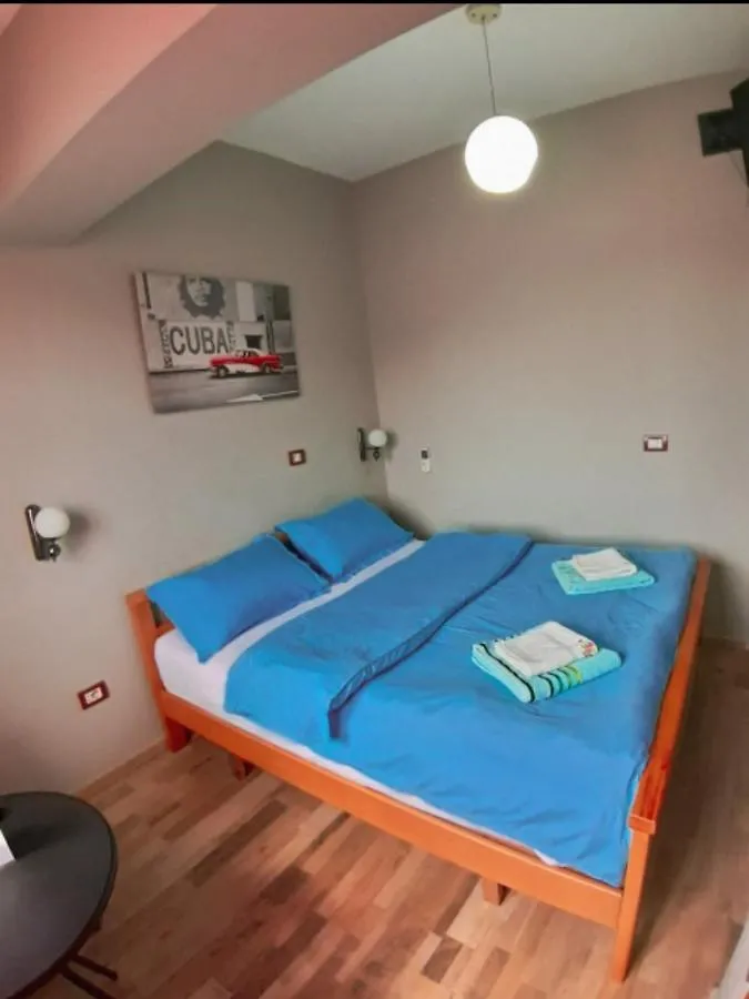 Elisabet Tirana Appartement